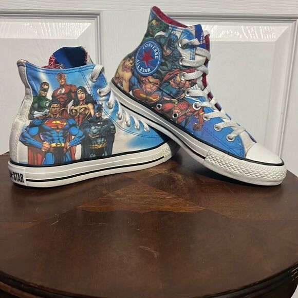 🔥🔥 Converse All Star High Top Men 7 / Women 9 Justice League DC Comics Shoes - Picture 1 of 12